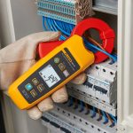 Fluke 368/CN 与 368 FC/CN 微安级真有效值漏电流钳表